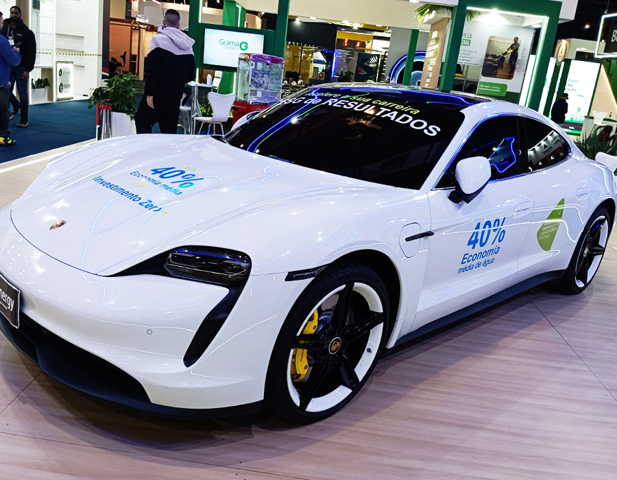 Plotagem de veículos para empresa